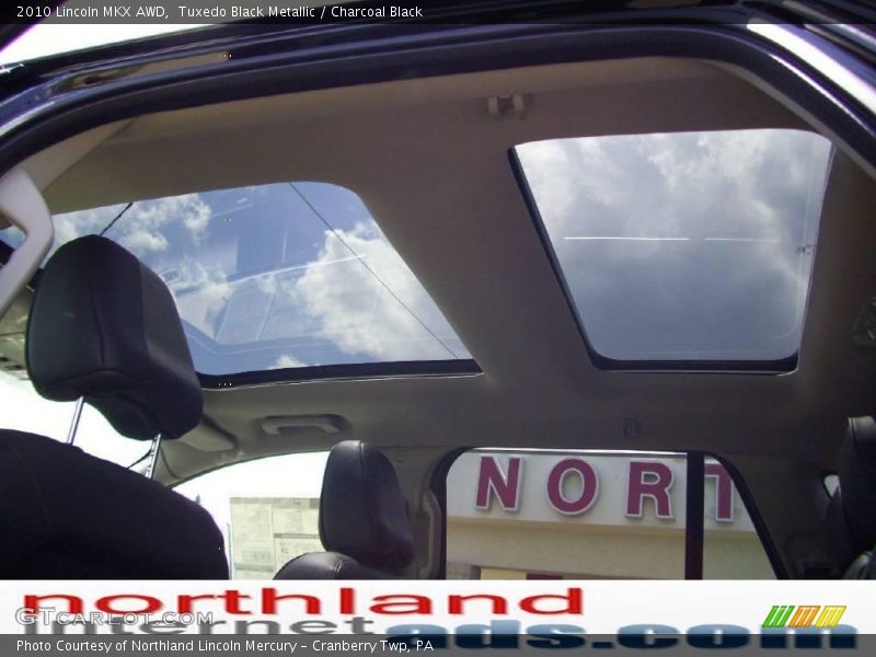 Tuxedo Black Metallic / Charcoal Black 2010 Lincoln MKX AWD
