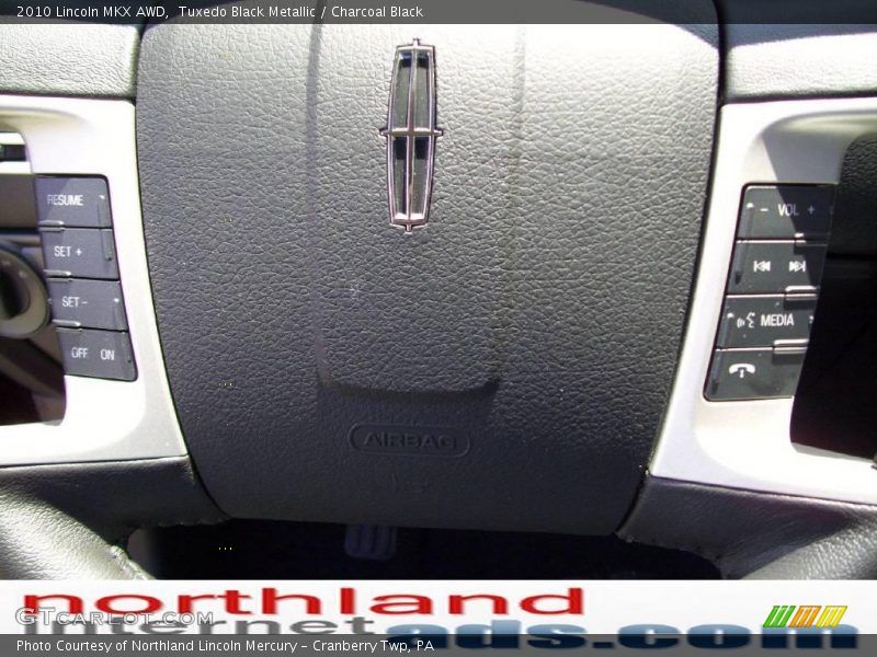 Tuxedo Black Metallic / Charcoal Black 2010 Lincoln MKX AWD