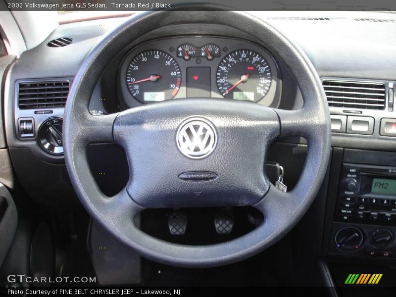 Tornado Red / Black 2002 Volkswagen Jetta GLS Sedan