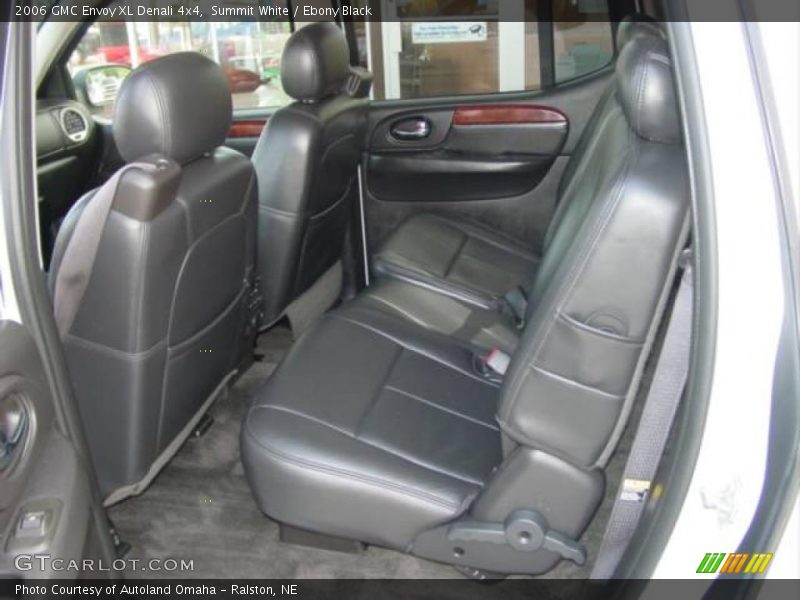 Summit White / Ebony Black 2006 GMC Envoy XL Denali 4x4