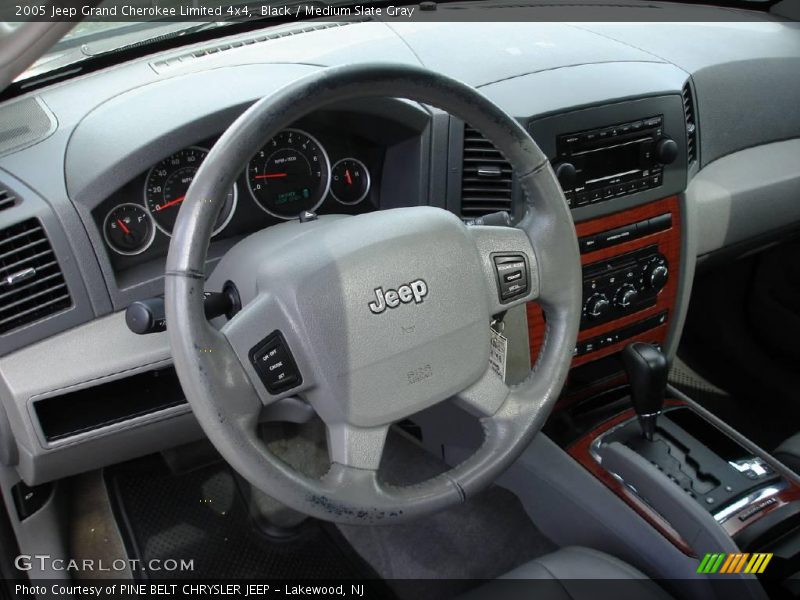 Black / Medium Slate Gray 2005 Jeep Grand Cherokee Limited 4x4