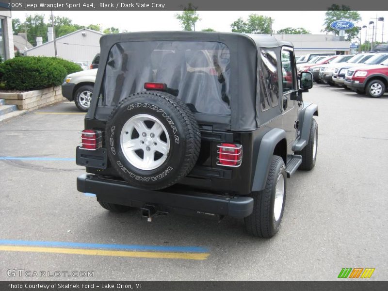 Black / Dark Slate Gray 2005 Jeep Wrangler Sport 4x4