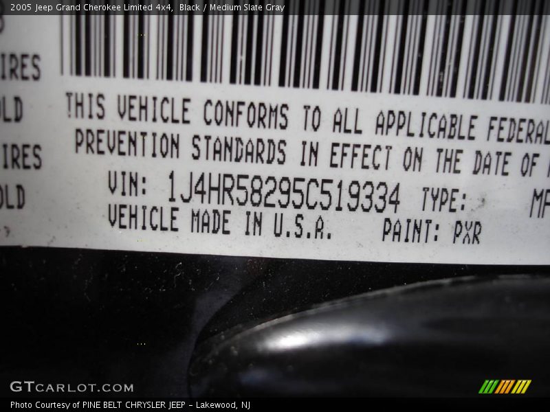 Black / Medium Slate Gray 2005 Jeep Grand Cherokee Limited 4x4
