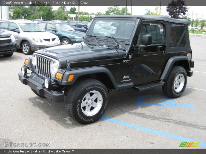 Black / Dark Slate Gray 2005 Jeep Wrangler Sport 4x4