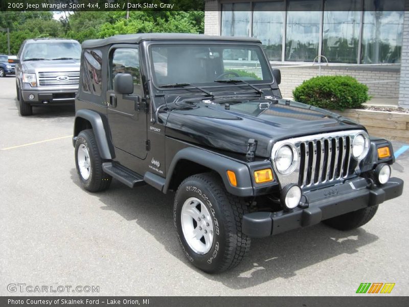 Black / Dark Slate Gray 2005 Jeep Wrangler Sport 4x4