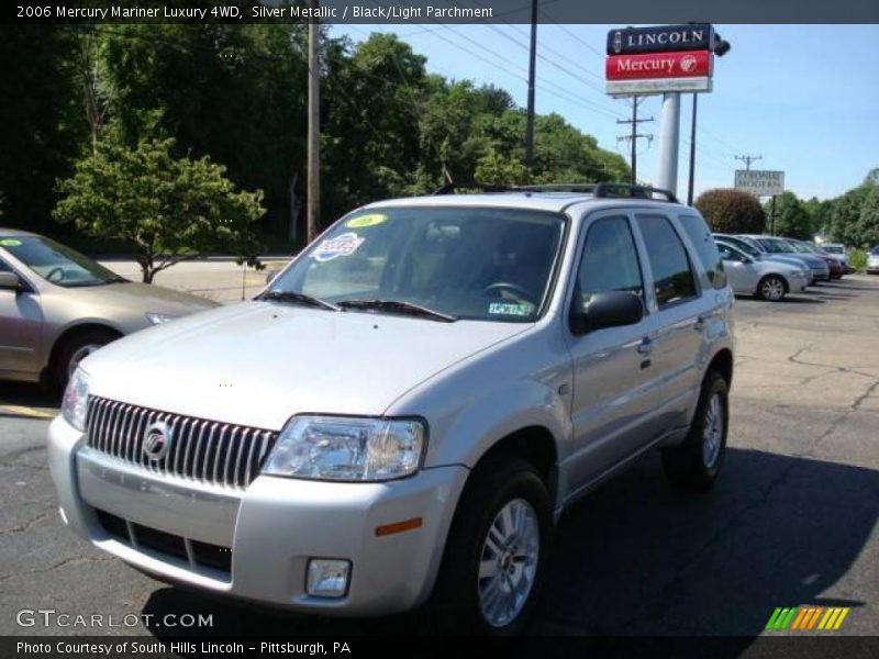 Silver Metallic / Black/Light Parchment 2006 Mercury Mariner Luxury 4WD