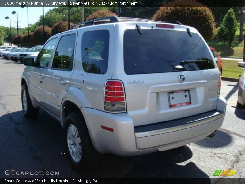 Silver Metallic / Black/Light Parchment 2006 Mercury Mariner Luxury 4WD