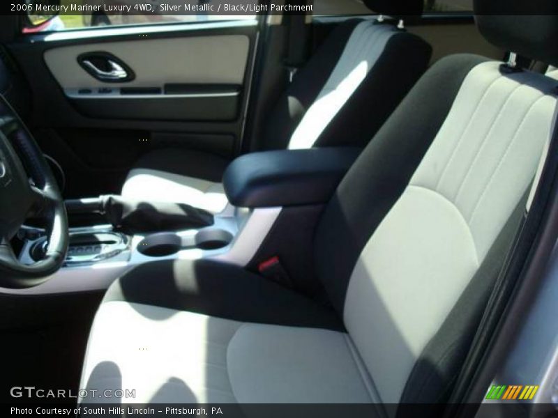 Silver Metallic / Black/Light Parchment 2006 Mercury Mariner Luxury 4WD