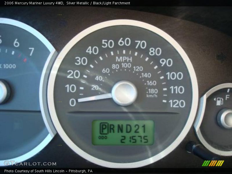 Silver Metallic / Black/Light Parchment 2006 Mercury Mariner Luxury 4WD