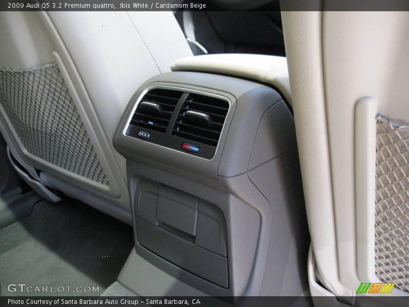 Ibis White / Cardamom Beige 2009 Audi Q5 3.2 Premium quattro