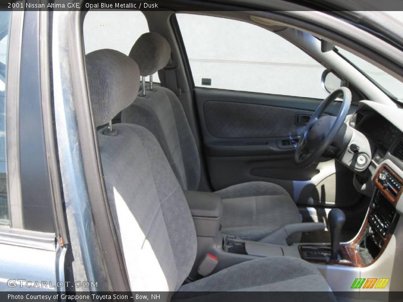 Opal Blue Metallic / Dusk 2001 Nissan Altima GXE