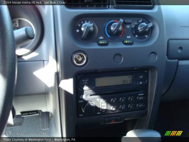 Just Blue / Gray 2004 Nissan Xterra XE 4x4