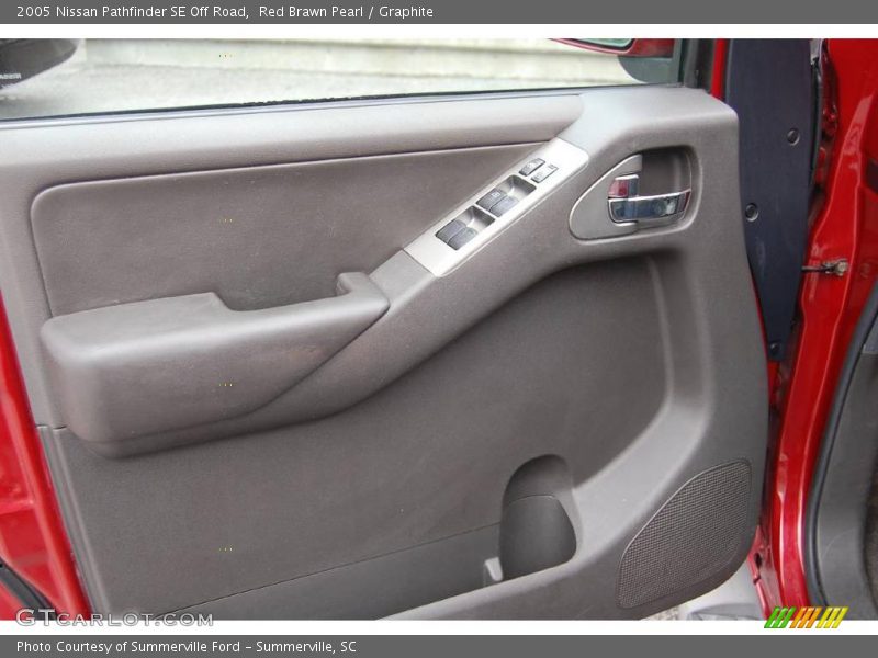 Red Brawn Pearl / Graphite 2005 Nissan Pathfinder SE Off Road