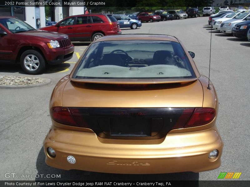 Mayan Gold / Graphite 2002 Pontiac Sunfire SE Coupe