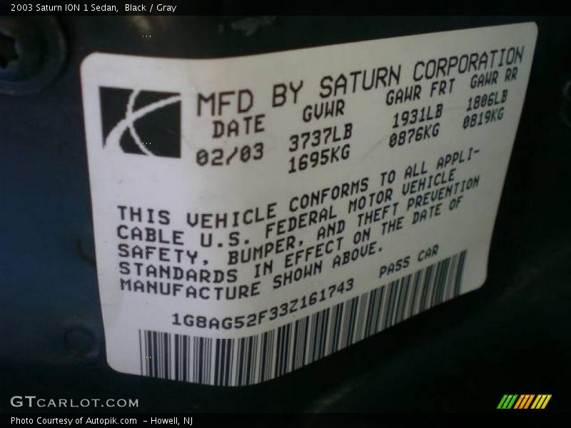 Black / Gray 2003 Saturn ION 1 Sedan
