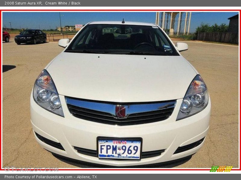 Cream White / Black 2008 Saturn Aura XR