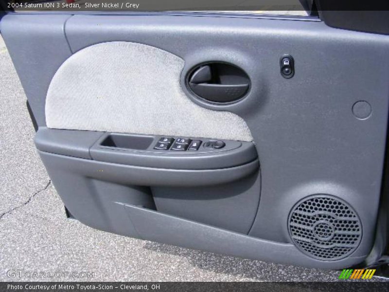 Silver Nickel / Grey 2004 Saturn ION 3 Sedan
