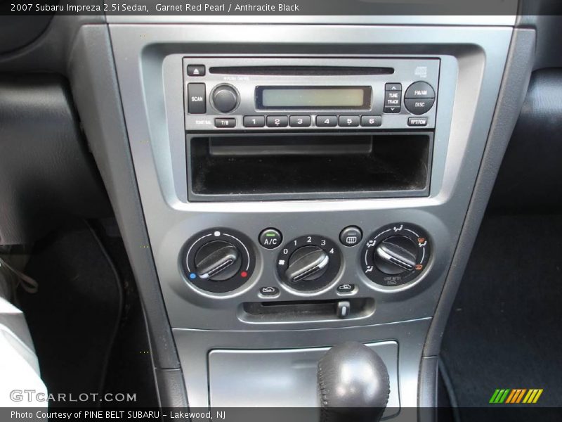 Garnet Red Pearl / Anthracite Black 2007 Subaru Impreza 2.5i Sedan