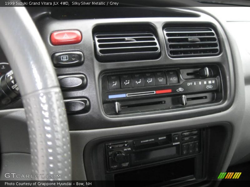 Silky Silver Metallic / Grey 1999 Suzuki Grand Vitara JLX 4WD