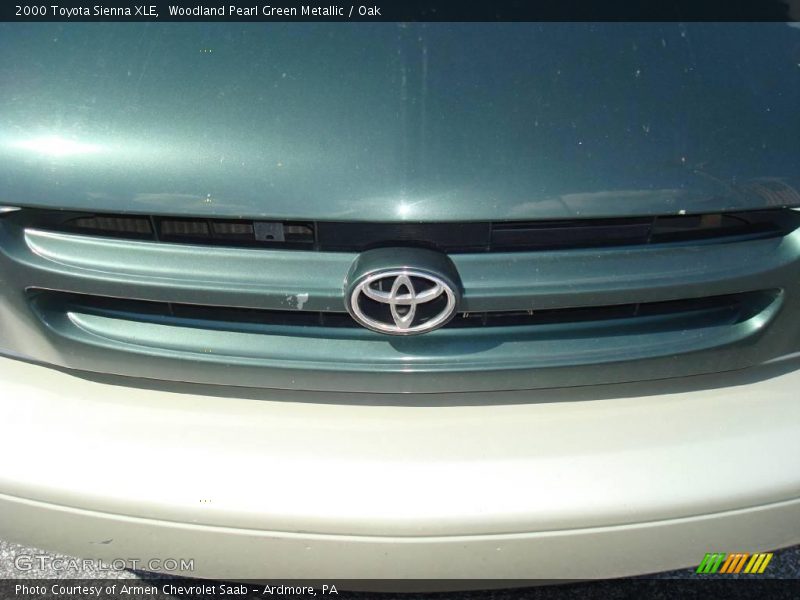 Woodland Pearl Green Metallic / Oak 2000 Toyota Sienna XLE