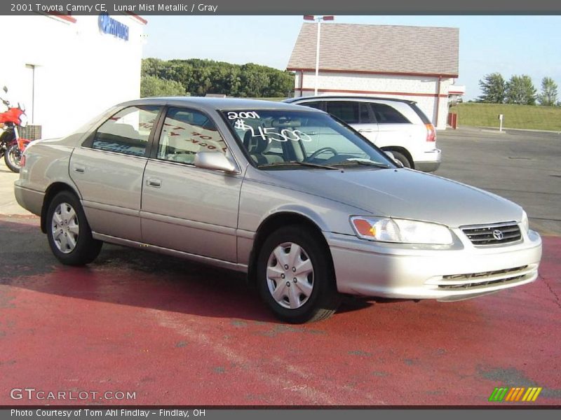 Lunar Mist Metallic / Gray 2001 Toyota Camry CE