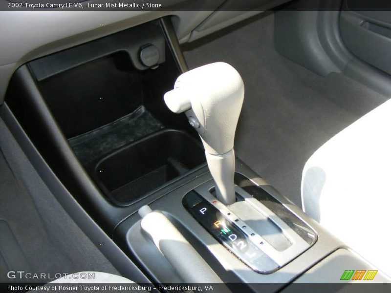Lunar Mist Metallic / Stone 2002 Toyota Camry LE V6