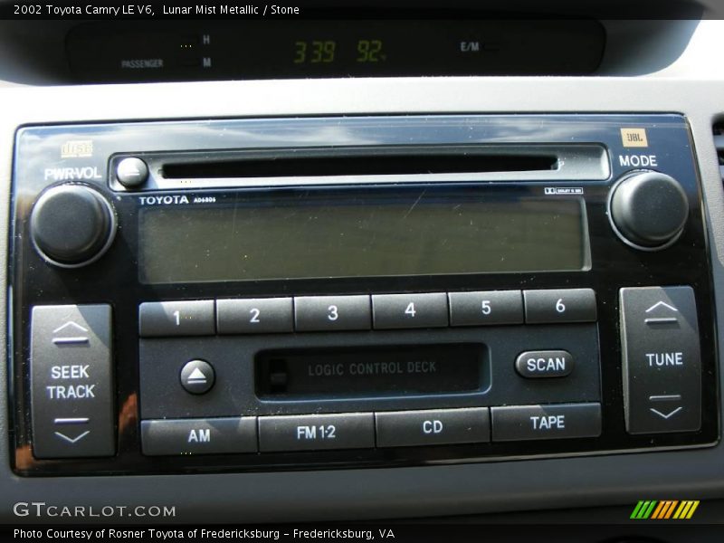 Lunar Mist Metallic / Stone 2002 Toyota Camry LE V6