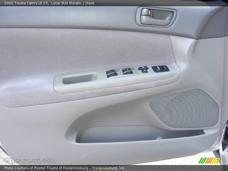 Lunar Mist Metallic / Stone 2002 Toyota Camry LE V6