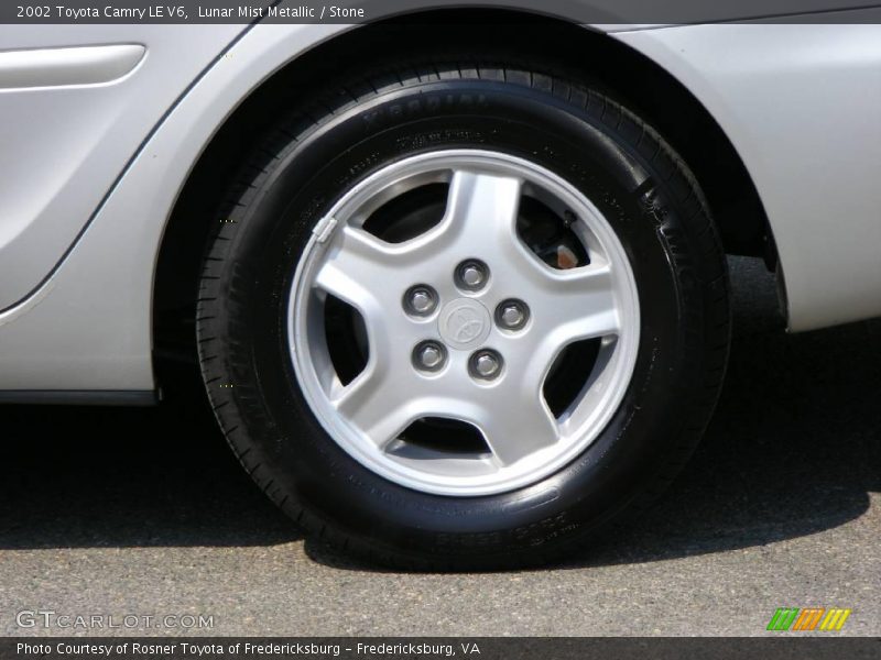 Lunar Mist Metallic / Stone 2002 Toyota Camry LE V6