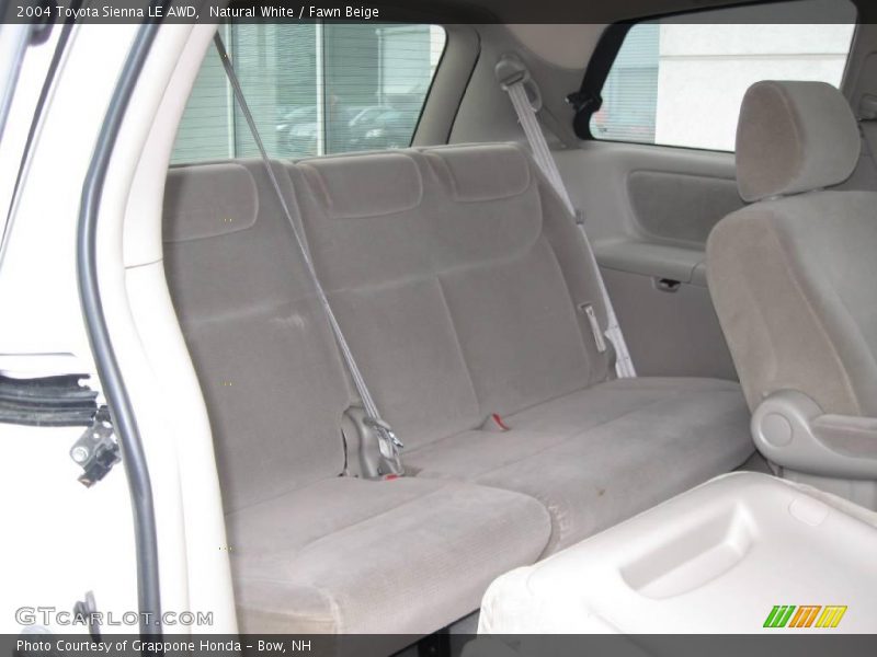 Natural White / Fawn Beige 2004 Toyota Sienna LE AWD