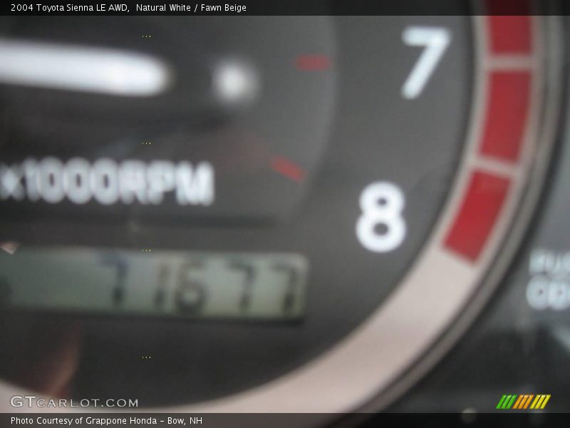 Natural White / Fawn Beige 2004 Toyota Sienna LE AWD