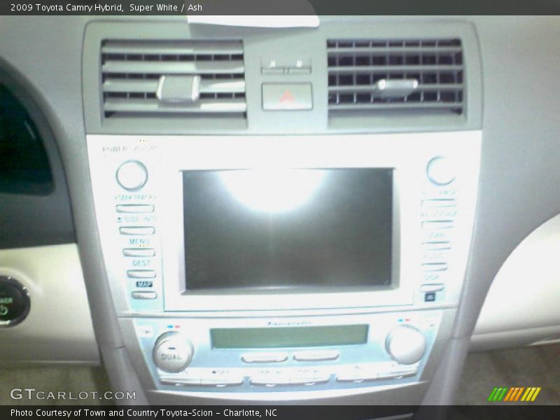 Super White / Ash 2009 Toyota Camry Hybrid