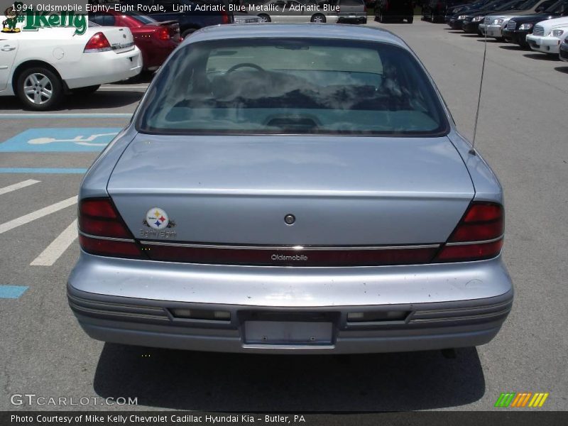 Light Adriatic Blue Metallic / Adriatic Blue 1994 Oldsmobile Eighty-Eight Royale