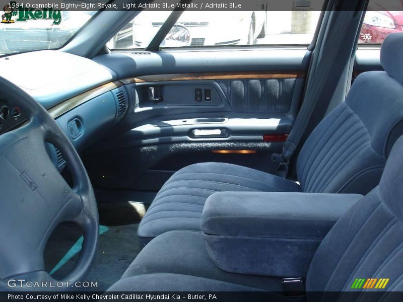 Light Adriatic Blue Metallic / Adriatic Blue 1994 Oldsmobile Eighty-Eight Royale