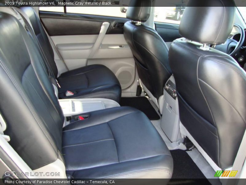 Magnetic Gray Metallic / Black 2009 Toyota Highlander V6