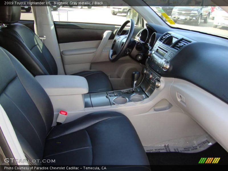 Magnetic Gray Metallic / Black 2009 Toyota Highlander V6