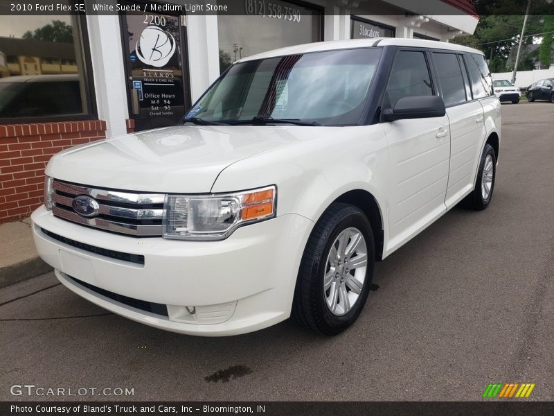 White Suede / Medium Light Stone 2010 Ford Flex SE
