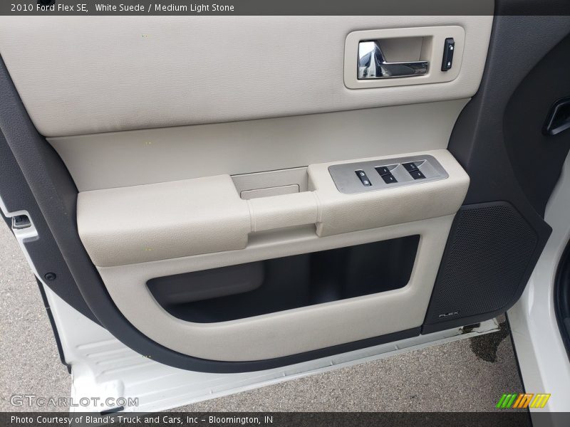 White Suede / Medium Light Stone 2010 Ford Flex SE