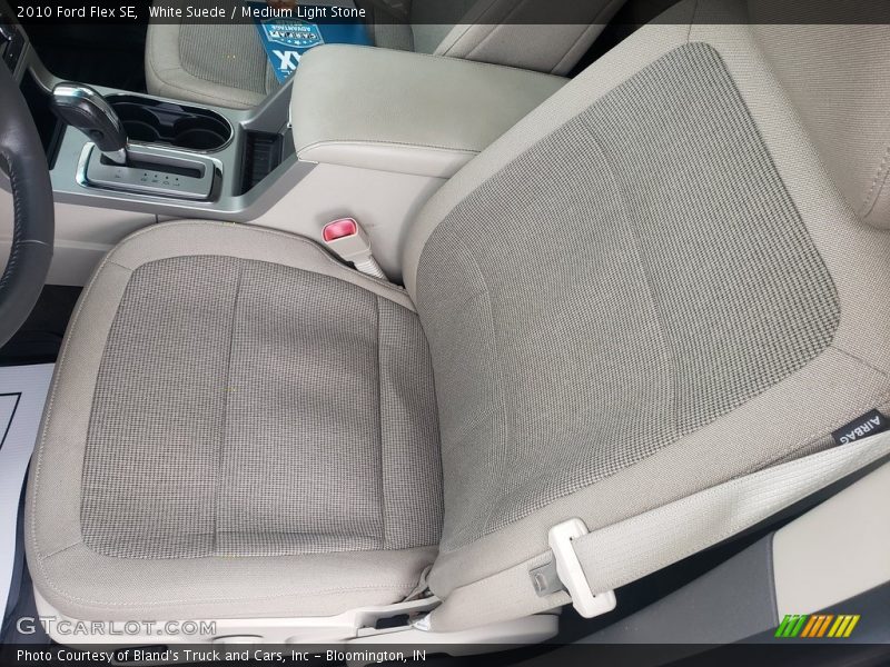 White Suede / Medium Light Stone 2010 Ford Flex SE