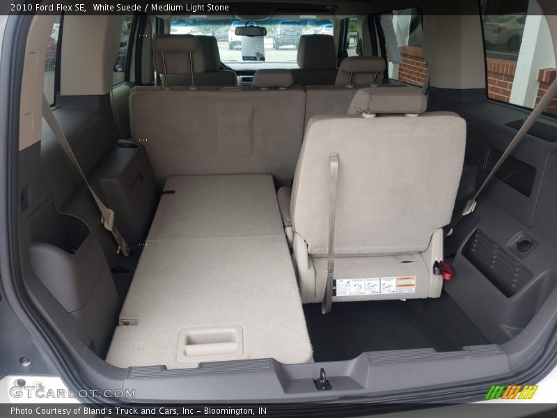 White Suede / Medium Light Stone 2010 Ford Flex SE