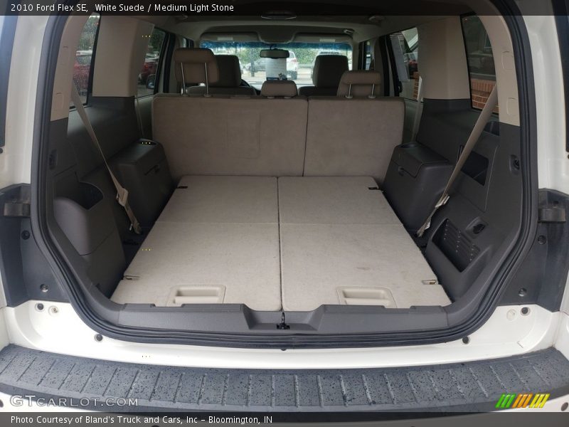White Suede / Medium Light Stone 2010 Ford Flex SE