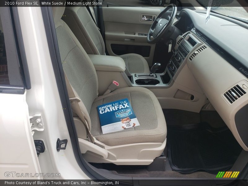 White Suede / Medium Light Stone 2010 Ford Flex SE