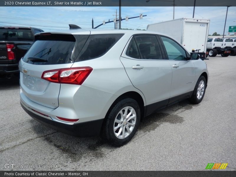 Silver Ice Metallic / Jet Black 2020 Chevrolet Equinox LT