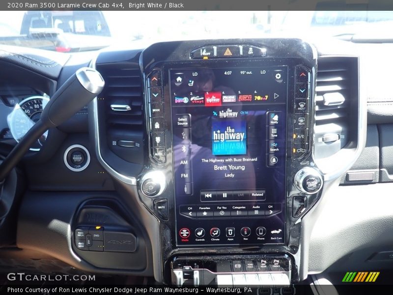 Bright White / Black 2020 Ram 3500 Laramie Crew Cab 4x4