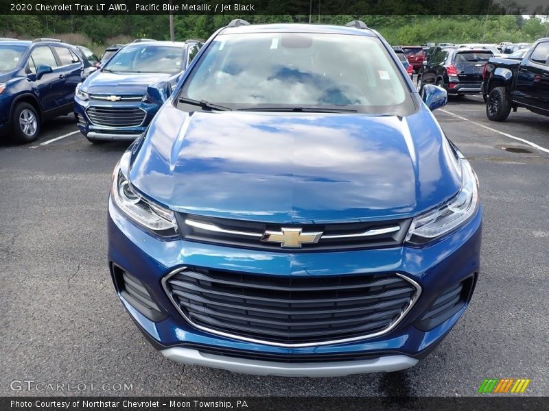 Pacific Blue Metallic / Jet Black 2020 Chevrolet Trax LT AWD