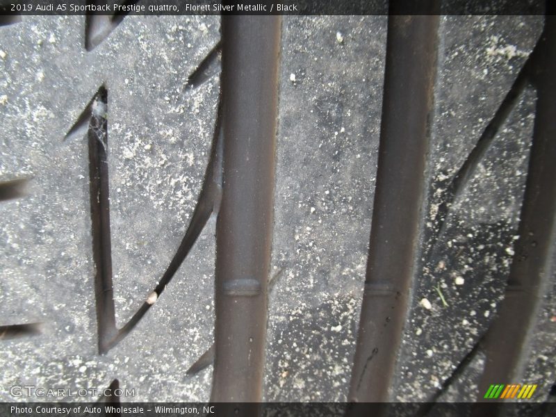 Florett Silver Metallic / Black 2019 Audi A5 Sportback Prestige quattro