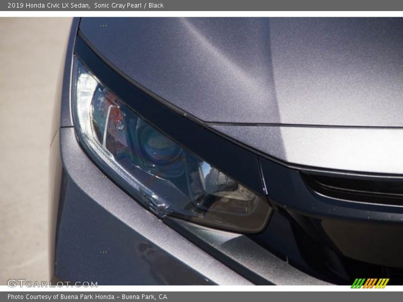 Sonic Gray Pearl / Black 2019 Honda Civic LX Sedan
