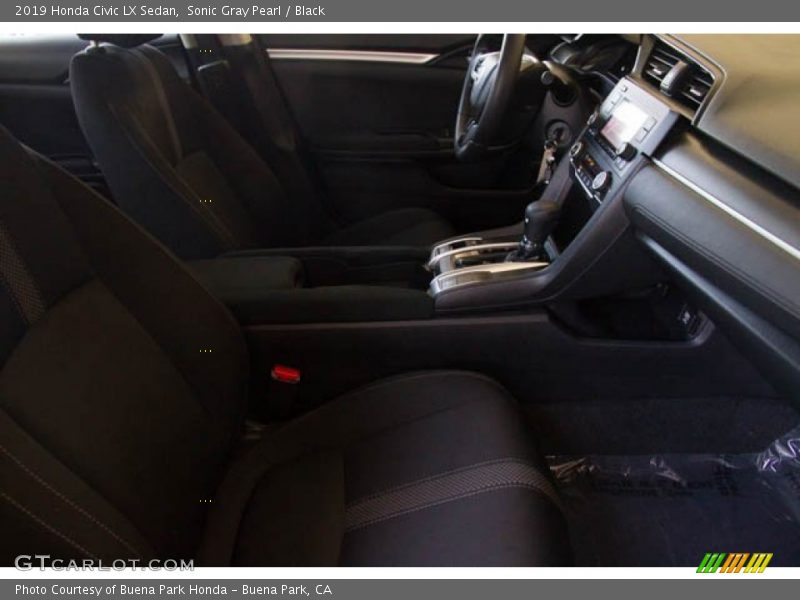 Sonic Gray Pearl / Black 2019 Honda Civic LX Sedan