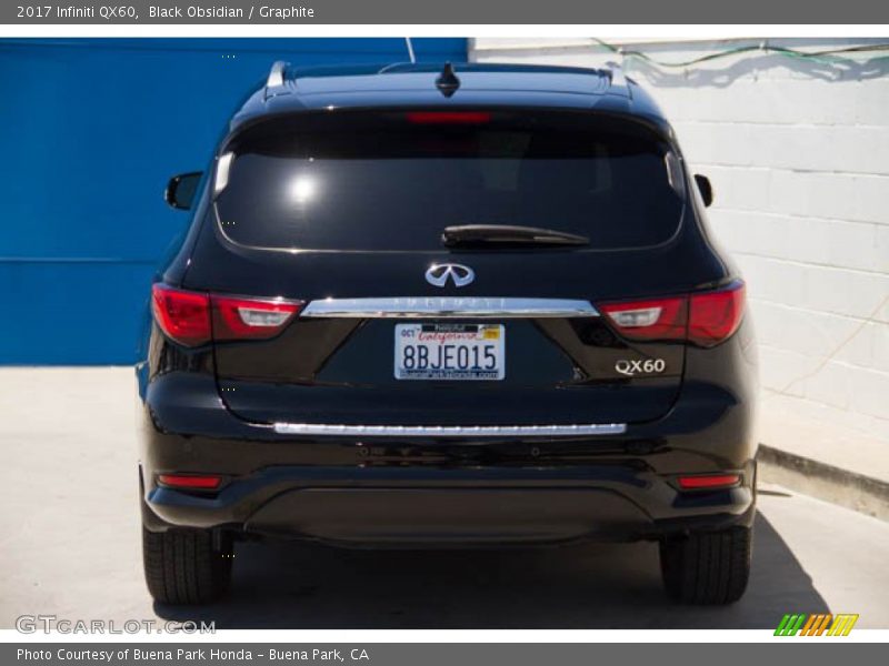 Black Obsidian / Graphite 2017 Infiniti QX60