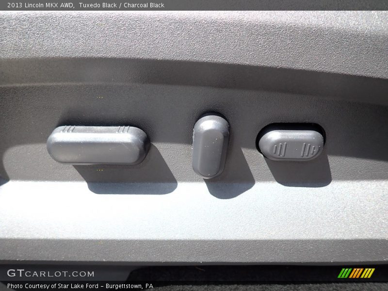 Tuxedo Black / Charcoal Black 2013 Lincoln MKX AWD